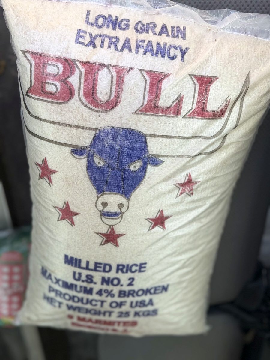 A 25-kilogram sack of long-grain milled rice.