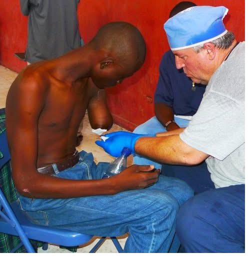 Care for a newborn at Hôpital Sarepta, Cap-Haïtien